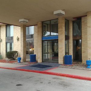 Westmont Inn & Suites